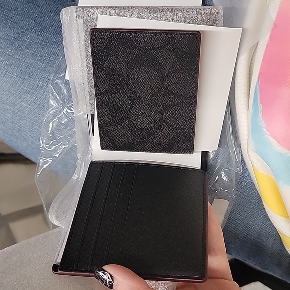 3 In 1 Wallet In Signature Canvas - Picture 3 of 8